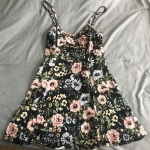 floral print dress NEW WITH TAGS